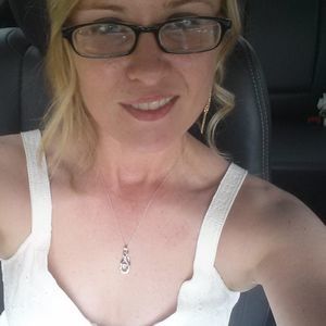 Meet your Posher, Jillian